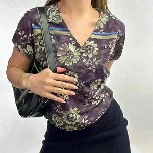 Lettuce Hem floral  print mesh tee